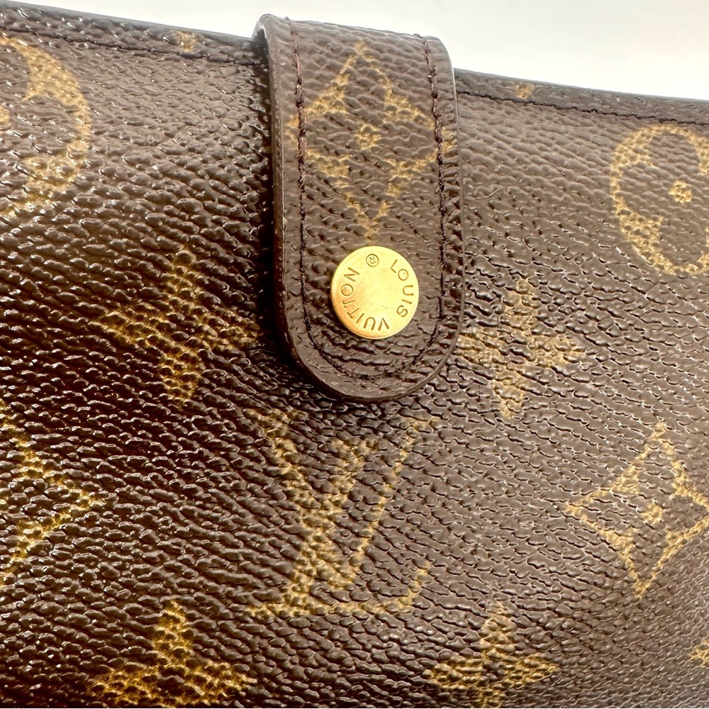 Louis Vuitton Monogram Kiss Lock wallet authentic good condition CA0090 - Picture 14 of 15